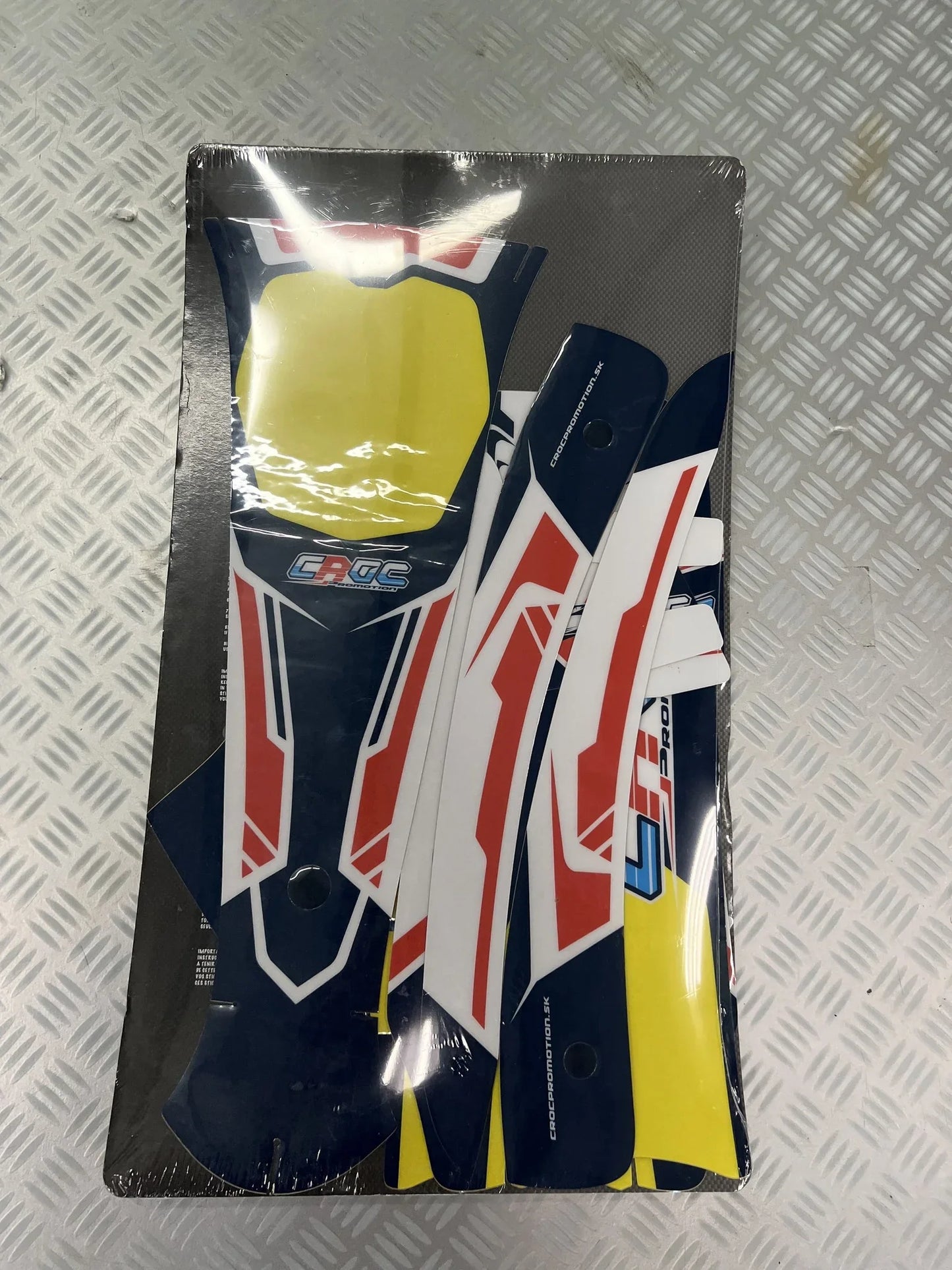 Croc promotion stickerset mini KG MK20 design 2023 - KartKings