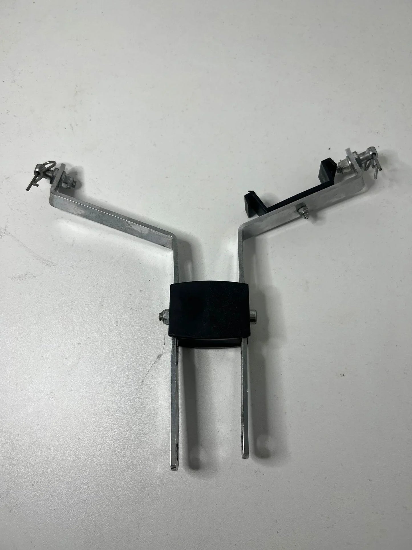 Gebruikt KG boven support voorschild MK20 - KartKings