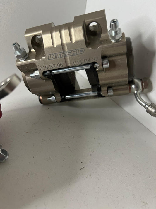 Intrepid Rempomp + Klauw set