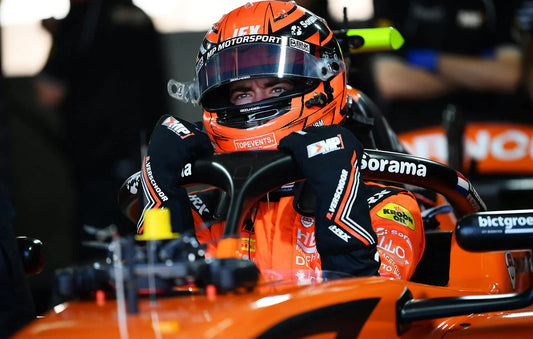 Zo laat je een eigen helm ontwerpen - van idee tot realisatie - KartKings